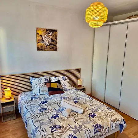 Grand T3 Traversant Avec 2 Balcons En Hypercentre Экс-ле-Бен